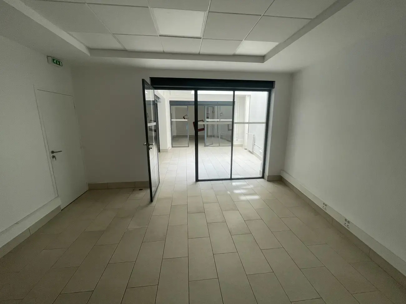 23 Rue Clapeyron, Paris à louer Photo intérieure– Image 1 sur 5