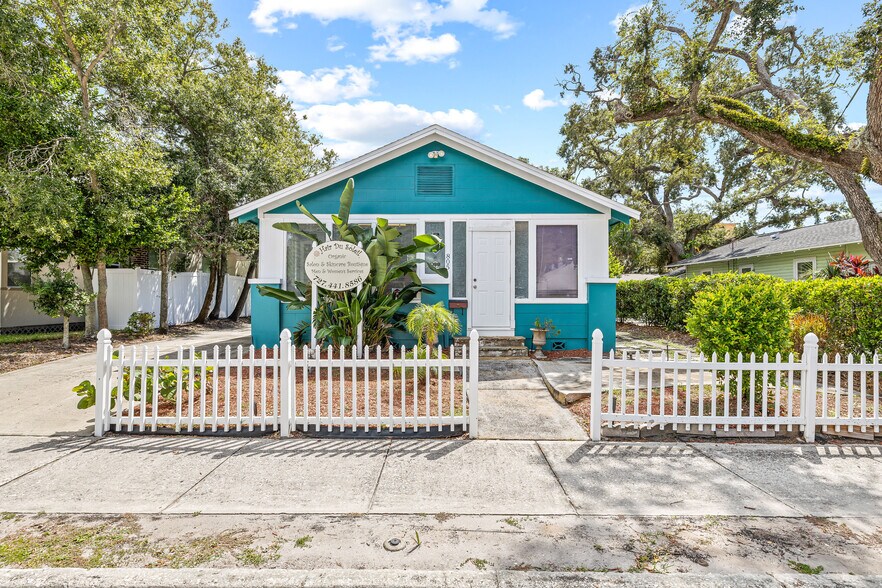 805 Turner St, Clearwater, FL à vendre - Photo de l’immeuble – Image 2 sur 28