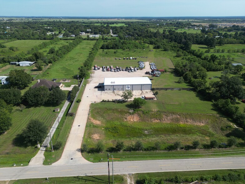 30210 Waller Spring Creek Rd, Waller, TX à vendre - Photo de l’immeuble – Image 2 sur 40
