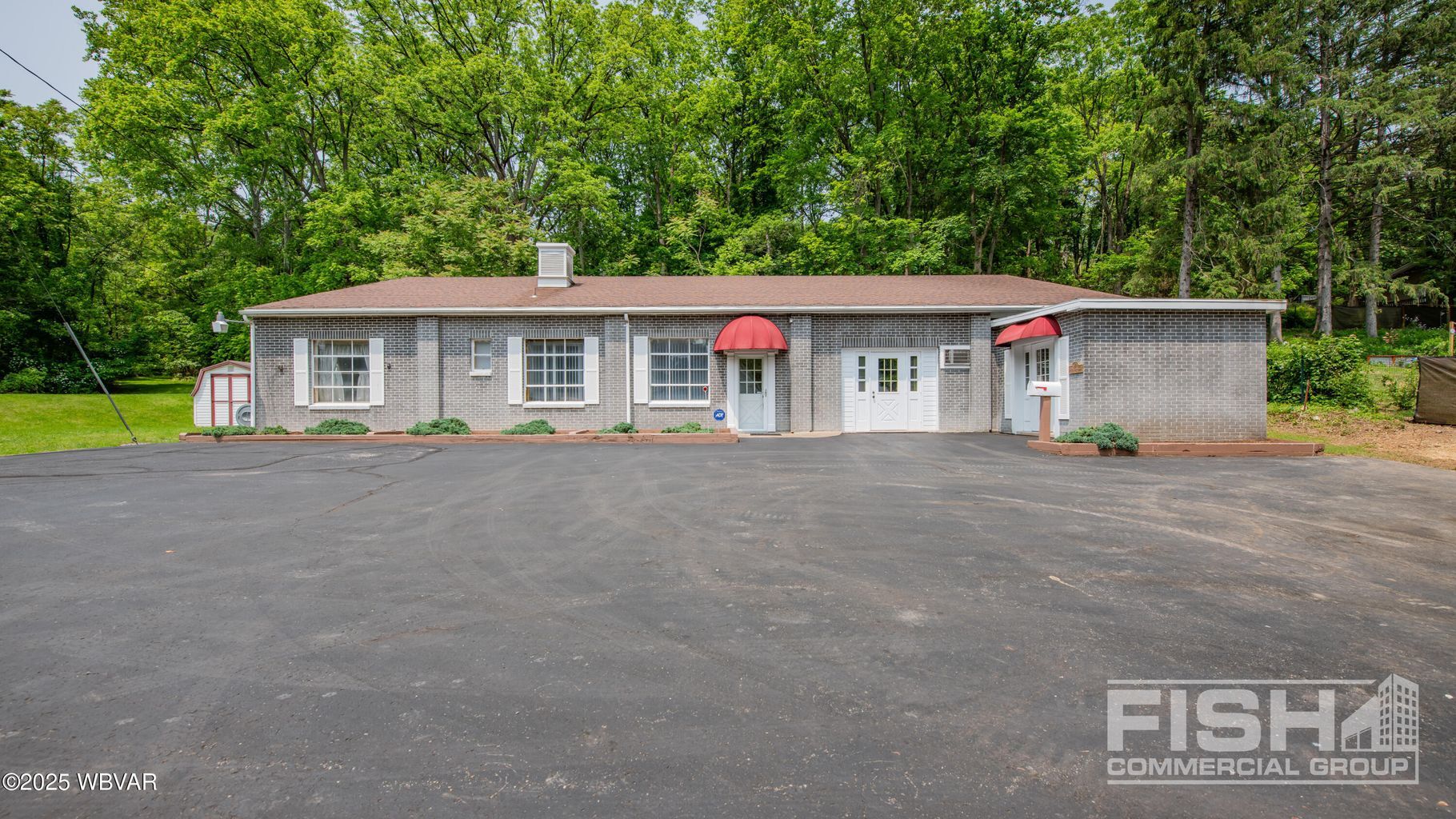 994 Vallamont Dr, Williamsport, PA à vendre Photo principale– Image 1 sur 13