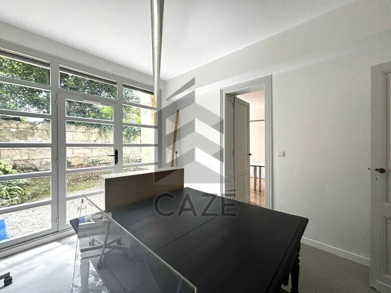 Bureau dans Bordeaux à louer - Photo de l’immeuble – Image 2 sur 4