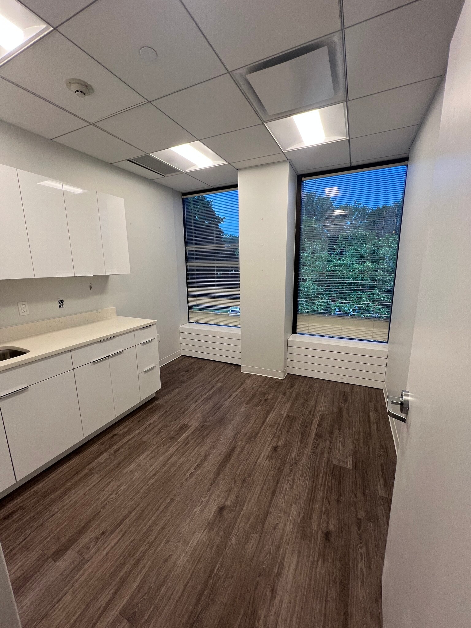 3010 Westchester Ave, Purchase, NY à louer Photo de l’immeuble– Image 1 sur 6