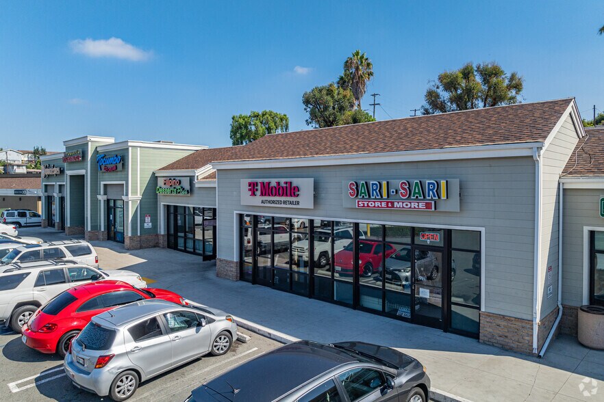 2220 E Plaza Blvd, National City, CA à vendre - Photo de l’immeuble – Image 2 sur 4