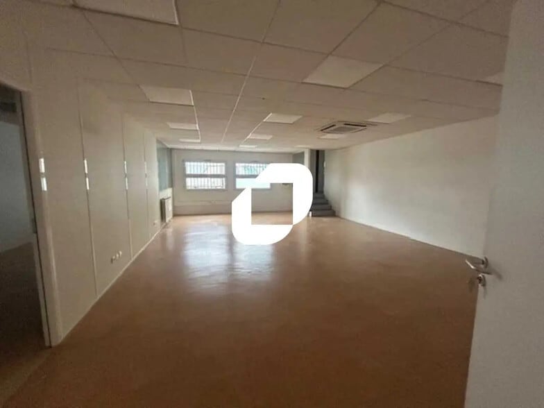 57 Rue Francis Combe, Cergy à louer - Photo de l’immeuble – Image 2 sur 8
