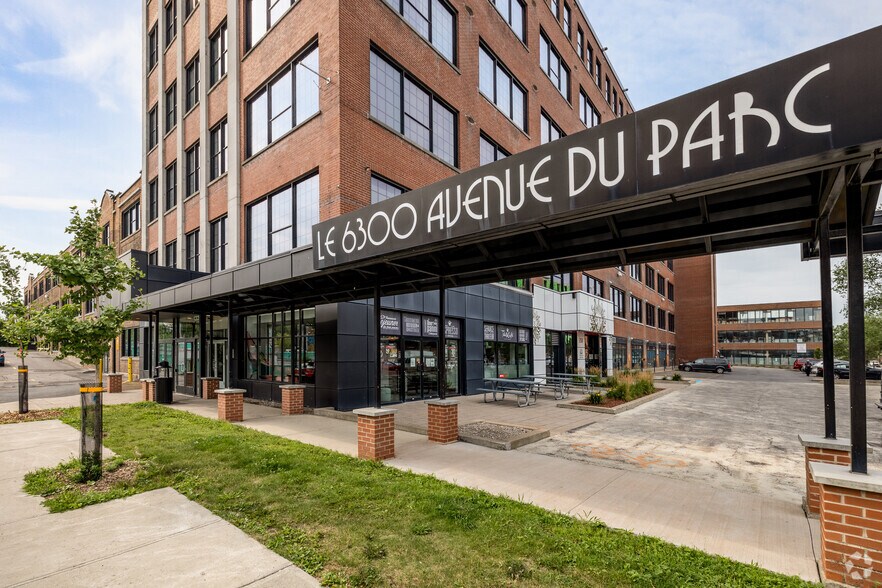 6250-6306 Av Du Parc, Montréal, QC à louer - Photo de l’immeuble – Image 3 sur 5