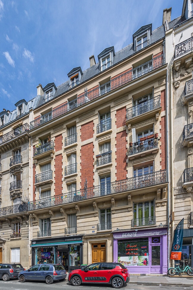 Plus de détails pour Local commercial à louer