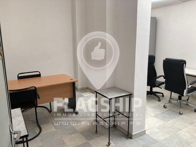 Bureau dans Paris à louer - Photo de l’immeuble – Image 2 sur 7