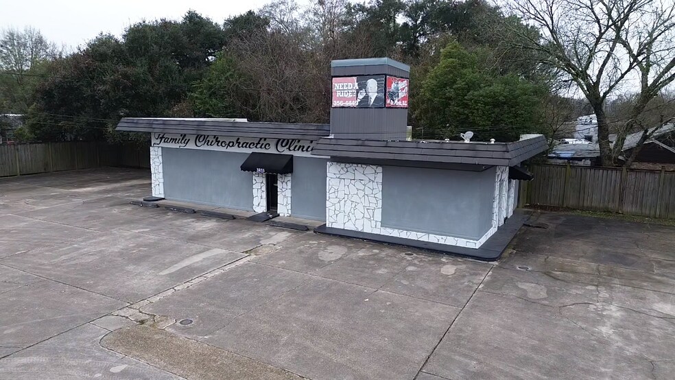 3855 N Acadian Thruway, Baton Rouge, LA à vendre - Photo de l’immeuble – Image 2 sur 7