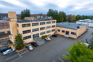 Plus de détails pour 460 Hillside Ave, Needham, MA - Bureau, Local d'activités à louer
