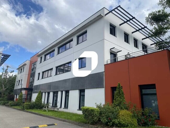 Plus de détails pour Bureau à louer