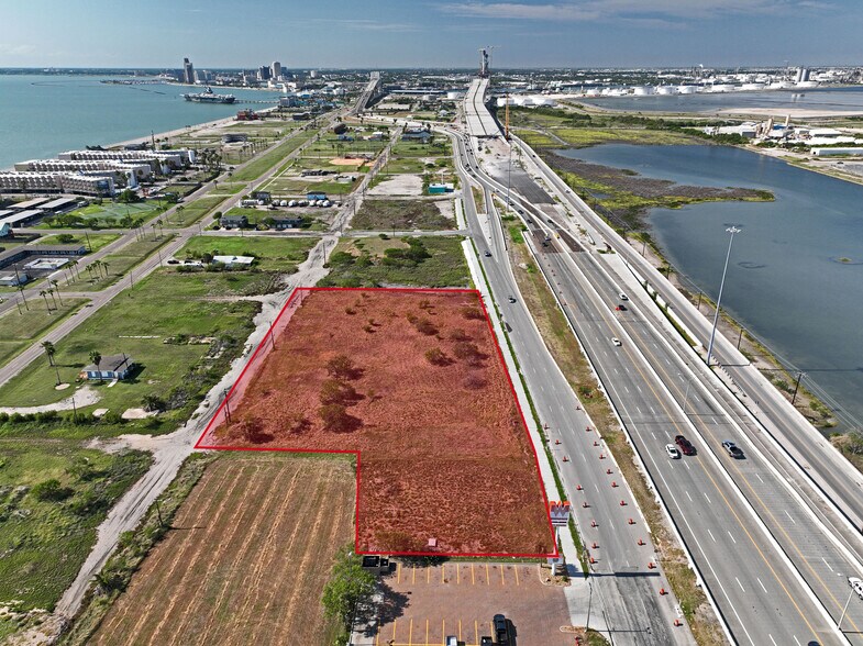 4402 E Causeway Blvd, Corpus Christi, TX à vendre - Photo de l’immeuble – Image 2 sur 6