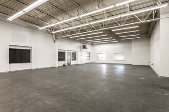 12202-12292 Hancock St, Carmel, IN à louer Photo intérieure– Image 2 sur 11