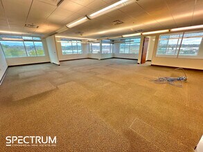 26415 Carl Boyer Dr, Santa Clarita, CA à louer Photo de l’immeuble– Image 2 sur 5