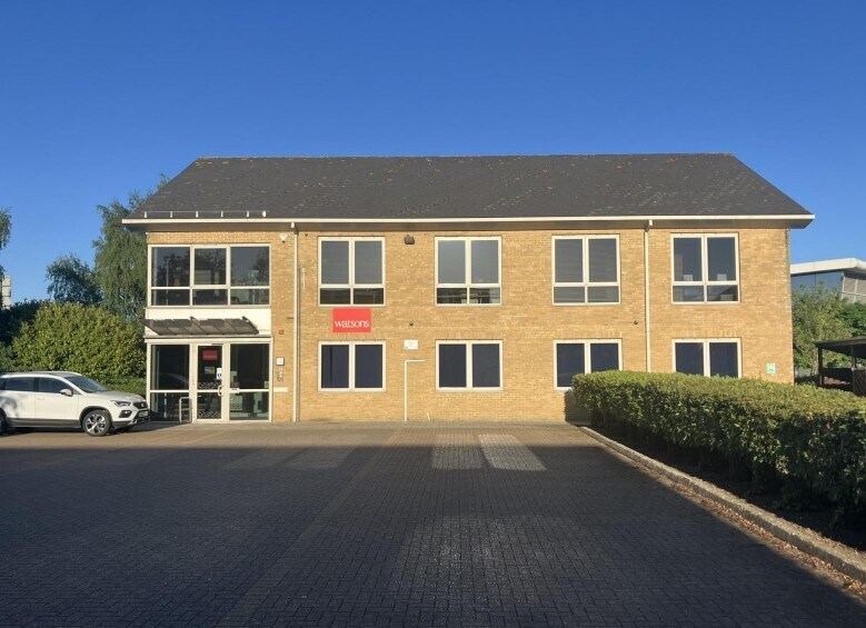 18 Meridian Way, Norwich à vendre - Photo de l’immeuble – Image 1 sur 7