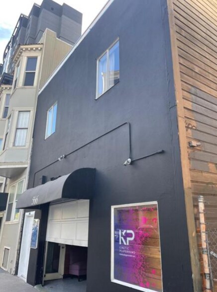 566 Folsom St, San Francisco, CA à vendre - Photo de l’immeuble – Image 1 sur 8