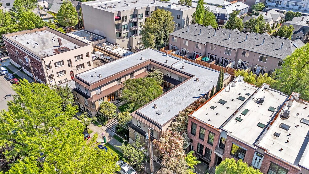 2336 NW Pettygrove St, Portland, OR à vendre - Photo de l’immeuble – Image 1 sur 14