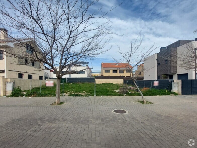 Terrain dans Leganés, Madrid à vendre - Photo de l’immeuble – Image 3 sur 3