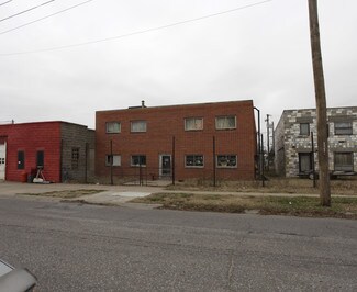 Plus de détails pour 2224 Y St, Lincoln, NE - Local d'activités à louer