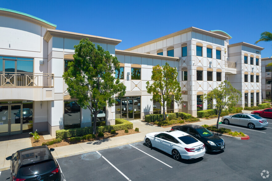 27290 Madison Ave, Temecula, CA à louer - Photo de l’immeuble – Image 3 sur 14