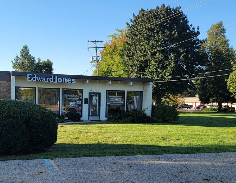 6101-6105-6113 Jackson Rd, Ann Arbor, MI à vendre - Photo de l’immeuble – Image 2 sur 8
