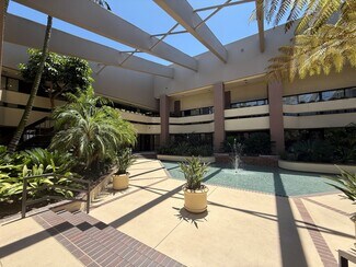 Plus de détails pour 4425 Jamboree Rd, Newport Beach, CA - Bureau à louer