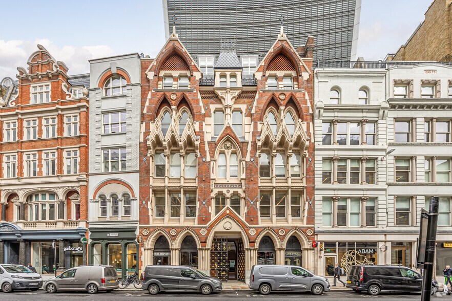 Eastcheap, Londres à louer - Photo de l’immeuble – Image 1 sur 10