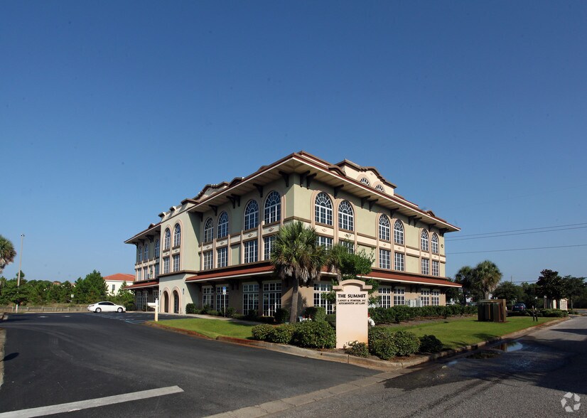 42 Business Centre Dr, Miramar Beach, FL à vendre - Photo principale – Image 1 sur 72