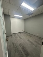 185 W F St, San Diego, CA à louer Photo intérieure– Image 1 sur 5