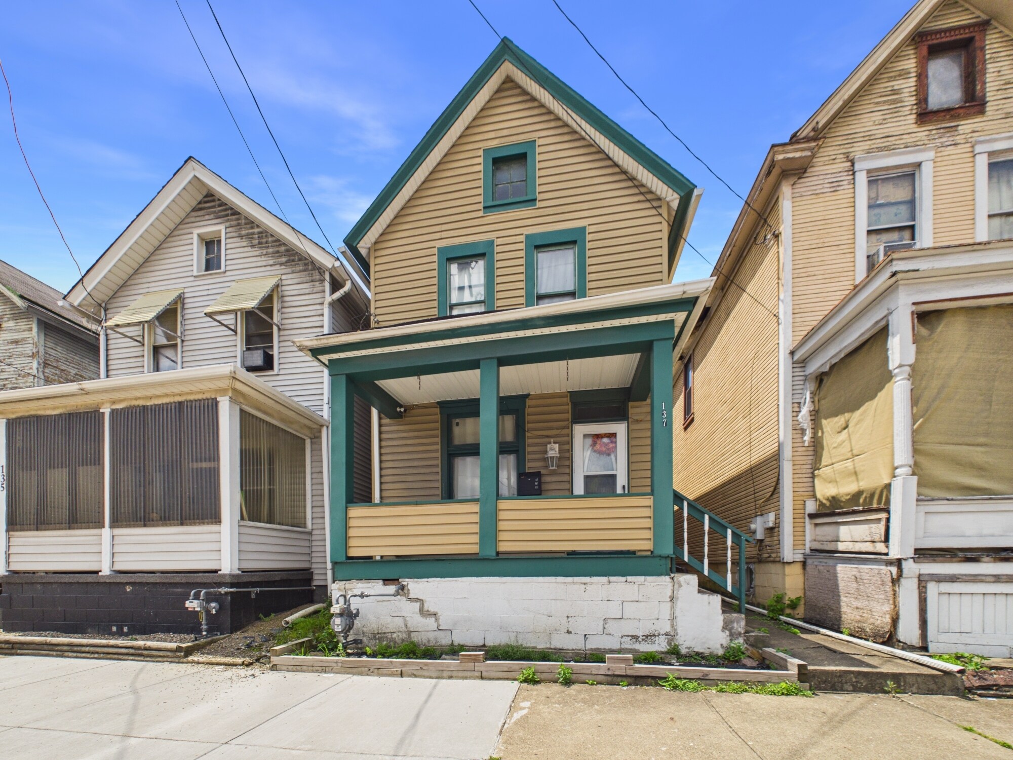 137 McKean Ave, Charleroi, PA à vendre Photo principale– Image 1 sur 2