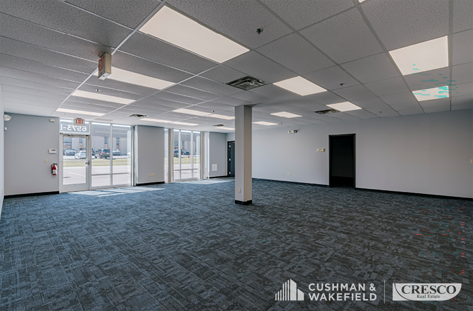 6551-6571 Cochran Rd, Solon, OH à louer Photo intérieure– Image 1 sur 7