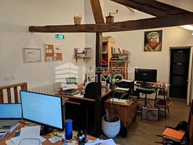 Plus de détails pour Bureau à louer