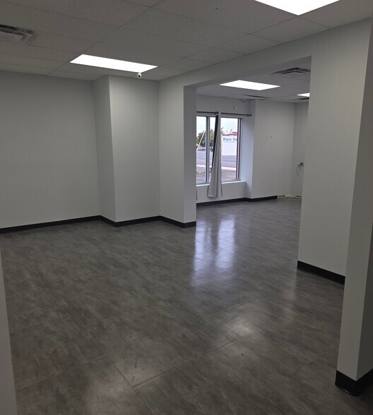 2415 Dixwell Ave, Hamden, CT à louer - Photo de l’immeuble – Image 2 sur 10