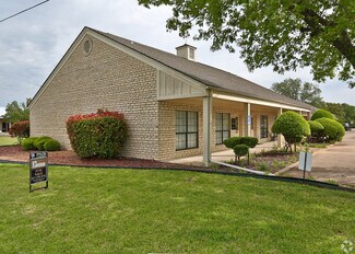 Plus de détails pour 600 and 606 S Harbor Court – Bureau à vendre, Granbury, TX