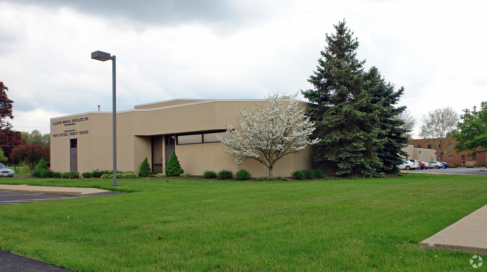 75 Glamorgan St, Alliance, OH à vendre - Photo de l’immeuble – Image 3 sur 6