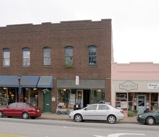 Plus de détails pour 116 E Rutherford St, Landrum, SC - Local commercial à vendre