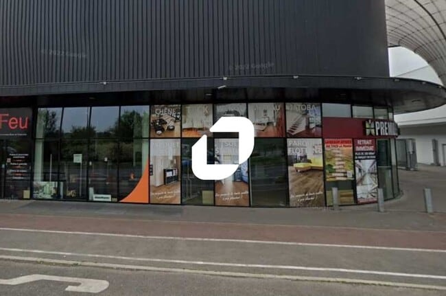 Plus de détails pour Local commercial à louer