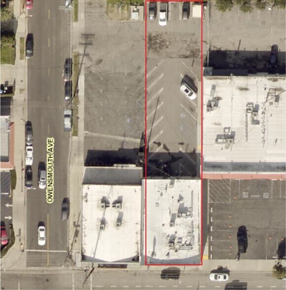 21627-21629 Devonshire St, Chatsworth, CA à louer - Photo de l’immeuble – Image 3 sur 14