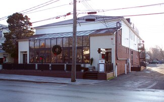 Plus de détails pour 453 Main St, Hyannis, MA - Local commercial à vendre