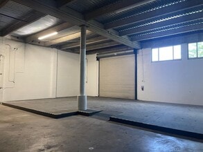 1610-1614 S Dixie Hwy, Pompano Beach, FL à louer Photo intérieure– Image 1 sur 1