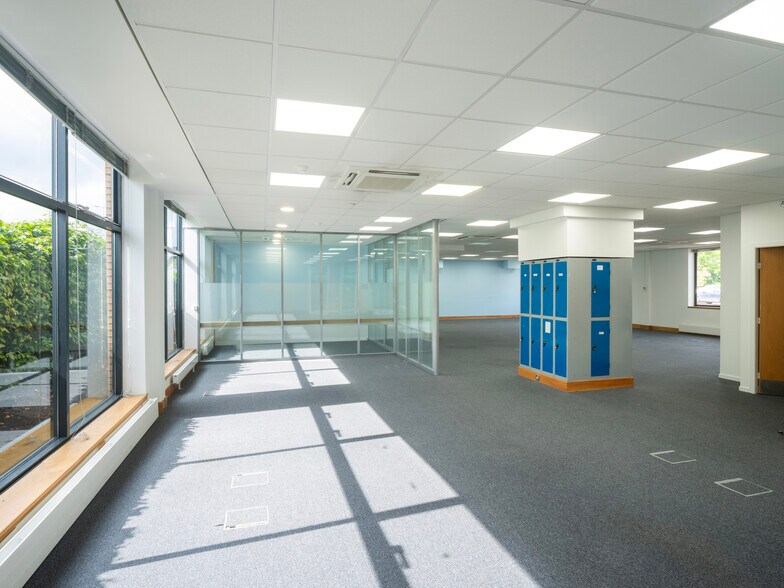 Almondvale Blvd, Livingston à louer - Photo de l’immeuble – Image 3 sur 6