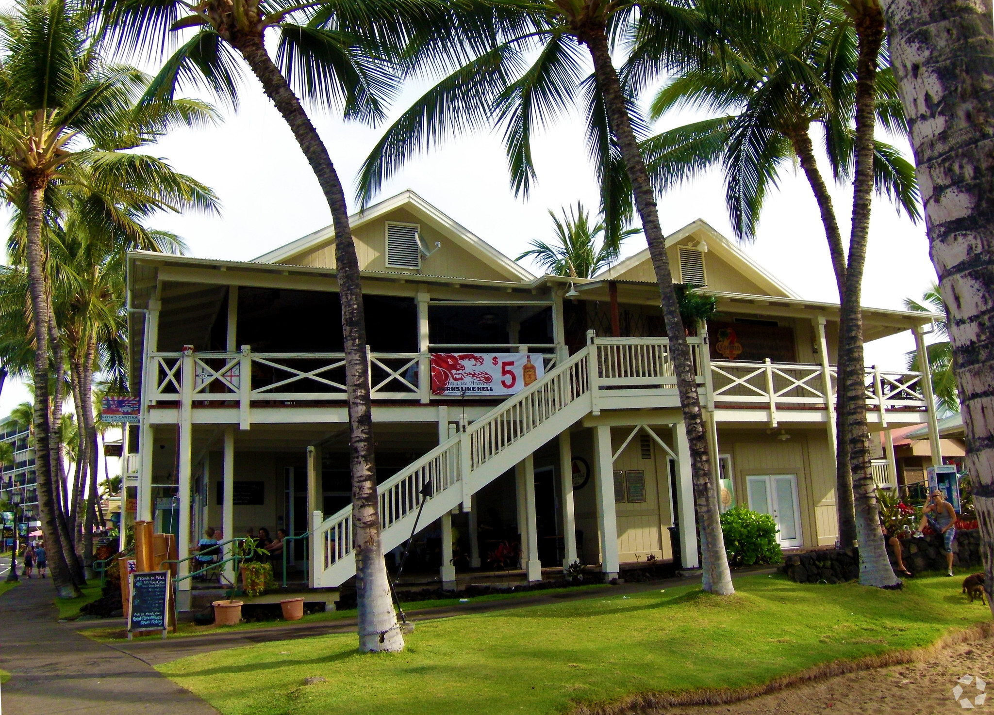 75-5805 Alii Dr, Kailua Kona, HI à vendre Photo principale– Image 1 sur 6