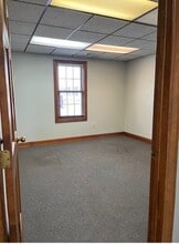 211 Kenbrook Dr, Vandalia, OH à louer Photo intérieure– Image 2 sur 8