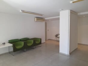 Bureaux/Local commercial dans Sant Joan Despí, Barcelona à louer Photo intérieure– Image 2 sur 13