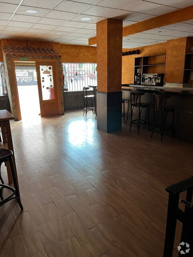 View Photo