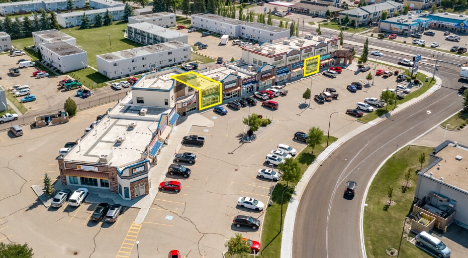 3215 49 Ave, Red Deer, AB à louer - Aérien – Image 1 sur 11