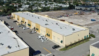 Plus de détails pour 10424 W State Road 84, Davie, FL - Industriel/Logistique à louer