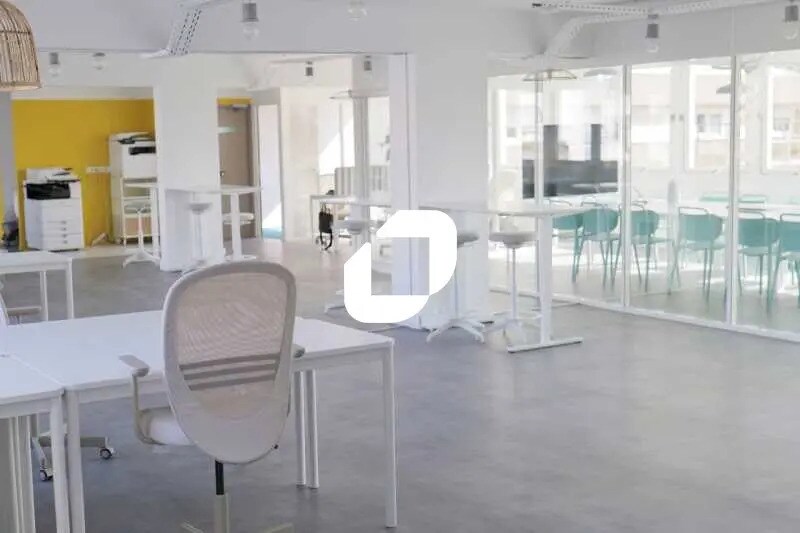 7 Avenue Maximilien De Robespierre, Vitry-sur-Seine à louer - Photo de l’immeuble – Image 3 sur 18