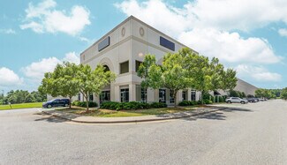 Plus de détails pour 1150 Pleasant Ridge Rd, Greensboro, NC - Industriel/Logistique à louer
