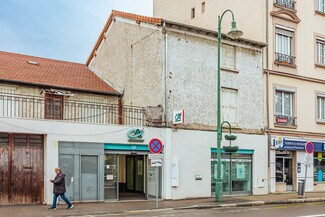 Plus de détails pour Local commercial à louer