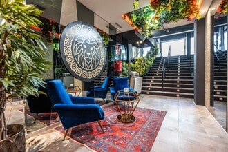 Local commercial dans Madrid, Madrid à louer Photo intérieure– Image 1 sur 28